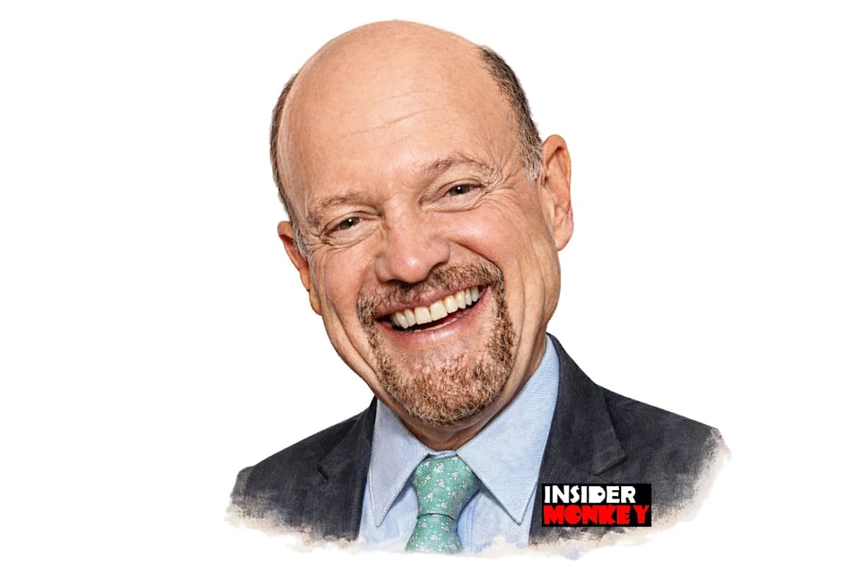 Jim Cramer Weighs In on SoFi’s (SOFI) $16–$19 Range