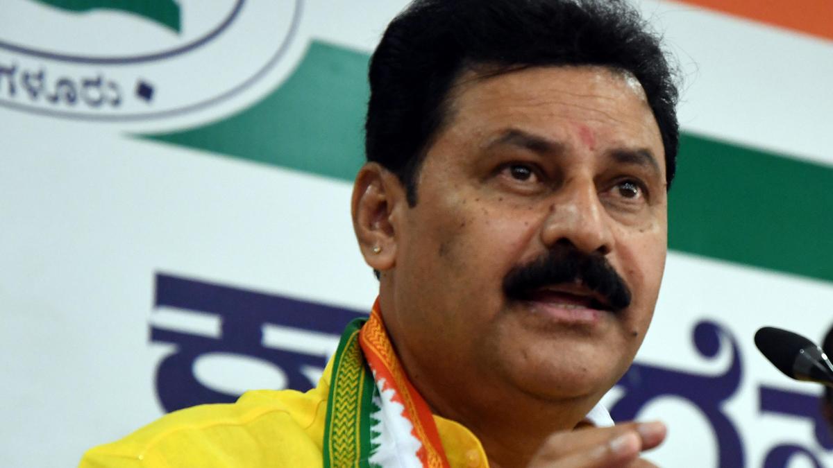 Congress MLA Belur Gopala Krishna denies allegation of contacting Sangh Parivar leader