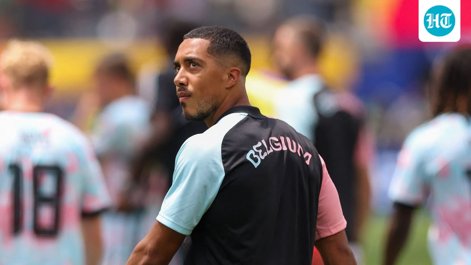 Youri Tielemans apologises for offending Aston Villa fans with Manchester United boast