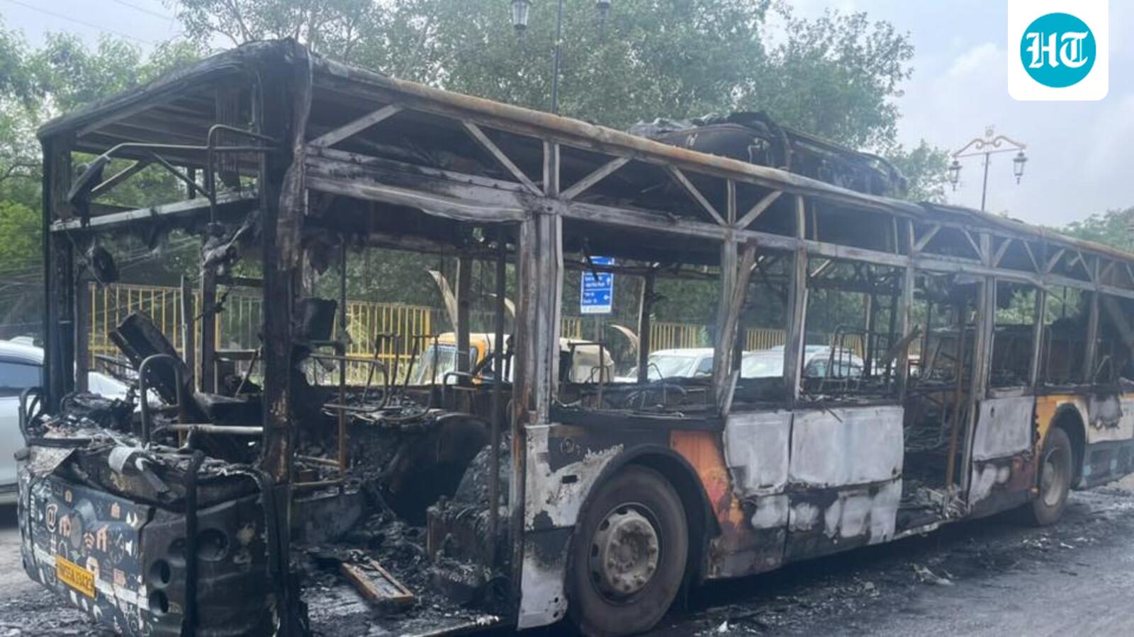 GMCBL bus catches fire on Old Delhi-Gurugram Road; none injured