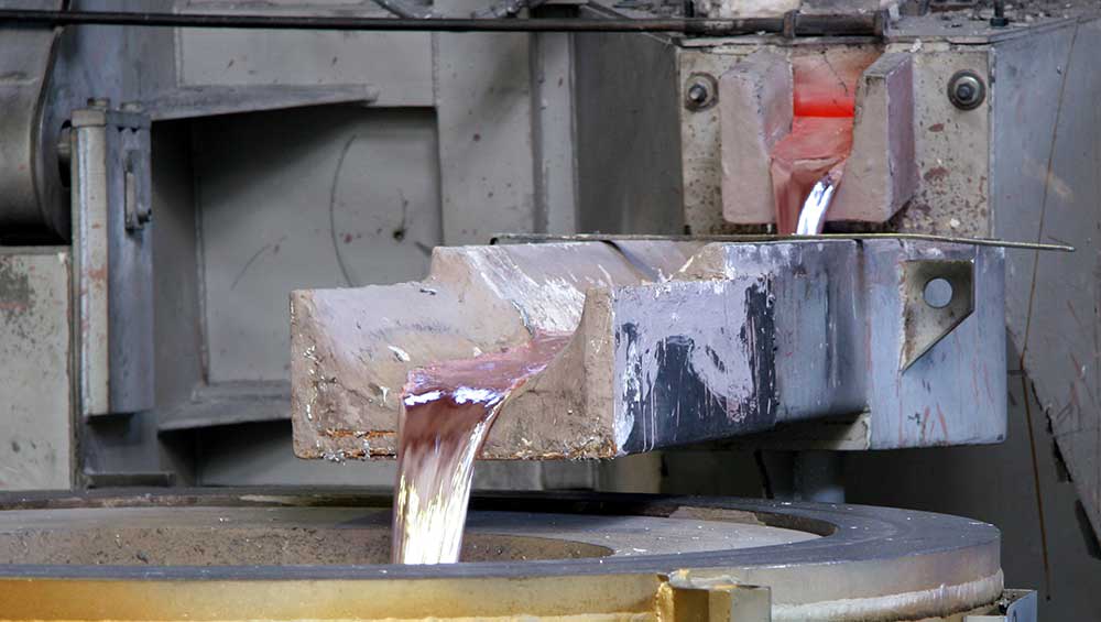 Aluminum Stock Briefly Tops Buy Point. Earnings Surge 357% Amid Strong Trends.