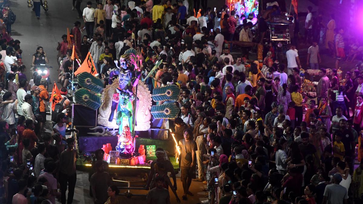Gen Z’s kanwariyas: barefoot and bereft