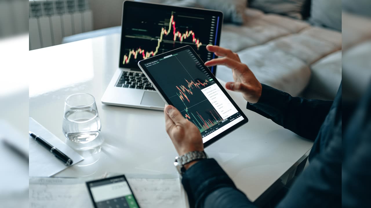 Stock Market LIVE Updates, Sensex Today: Markets Likely To Open Flat Amid Mixed Global Cues