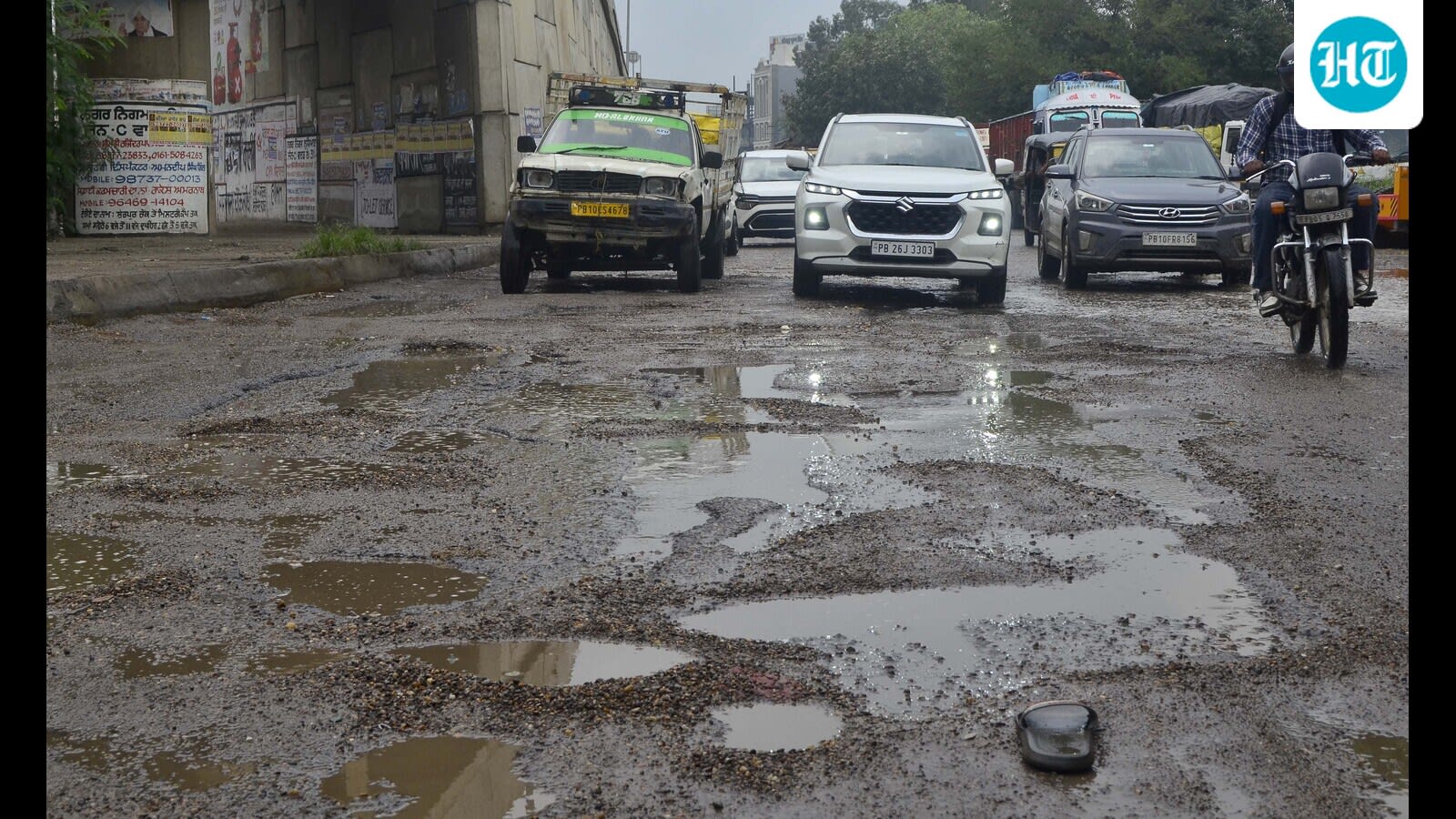 Monsoon woes: Potholes on Sherpur road safety hazard; Ludhiana residents see red