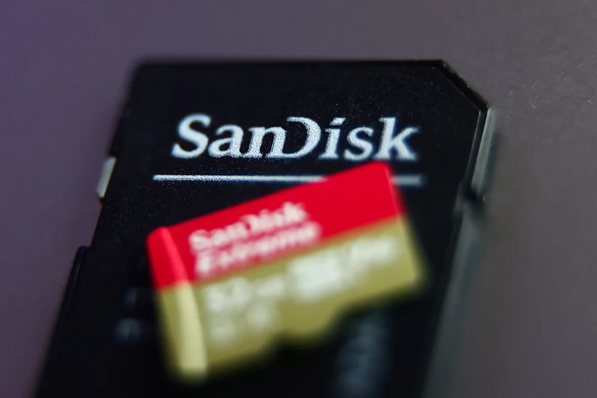 Sandisk stock surges as Wall Street cheers flash memory maker's bullish outlook