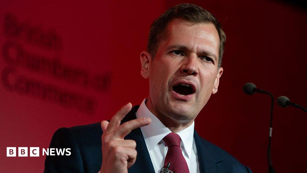 Reform UK benefits ban for foreign nationals would include EU citizens
