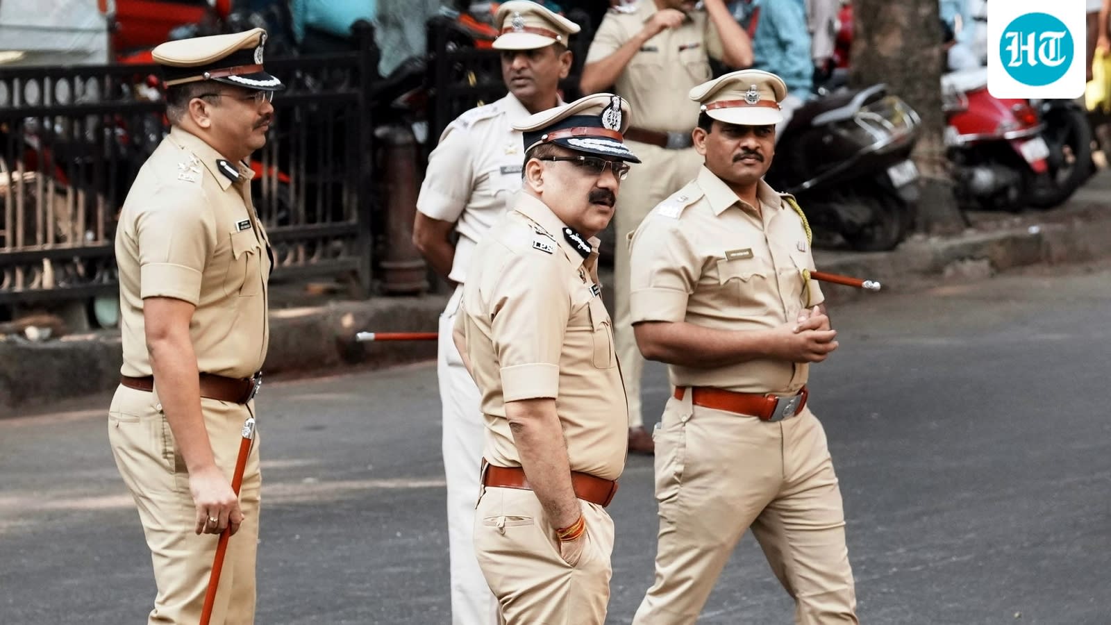 Navy sailor, wife and 2 children found dead in Mumbai; murder-suicide suspected