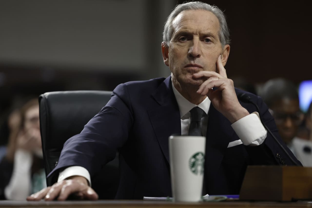 Former Starbucks CEO Howard Schultz sells home in Hawaii for $36 million after moving to Florida