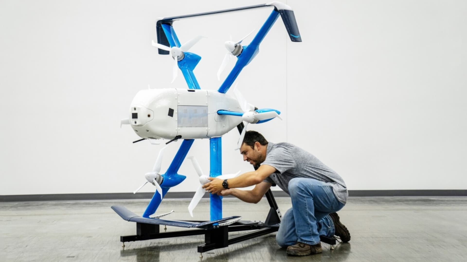 Amazon to expand drone service to nearly 500 cities after targeting 1 million deliveries this year