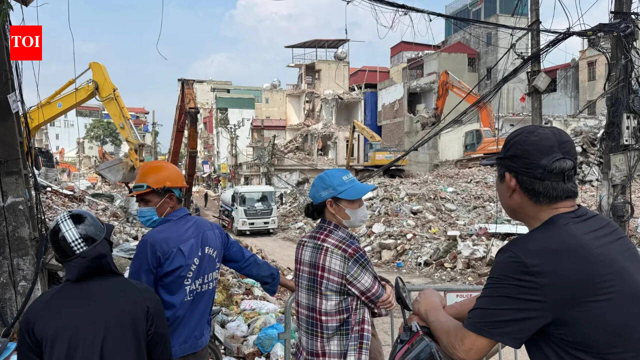 Vietnam announces overhaul to speed up housing, infra projects: What changes