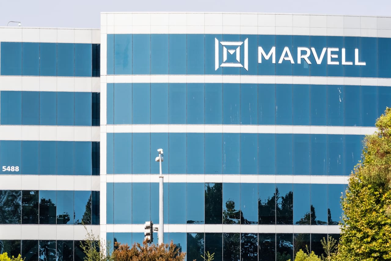 Marvell’s stock surges on news of Google chip deal — and Broadcom’s falls