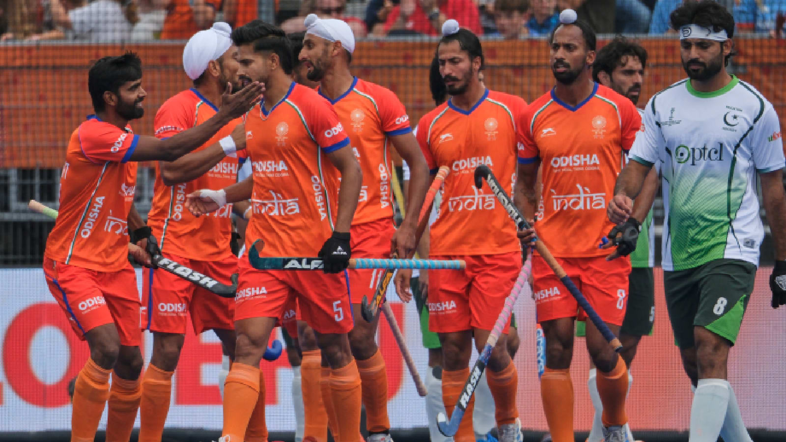 India beat Pakistan 5-3 in a game far messier than the scoreline suggests