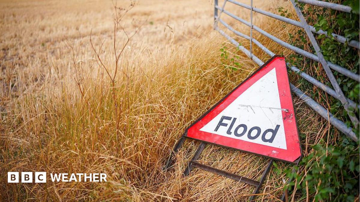Downpours to continue for UK with risk of flash flooding