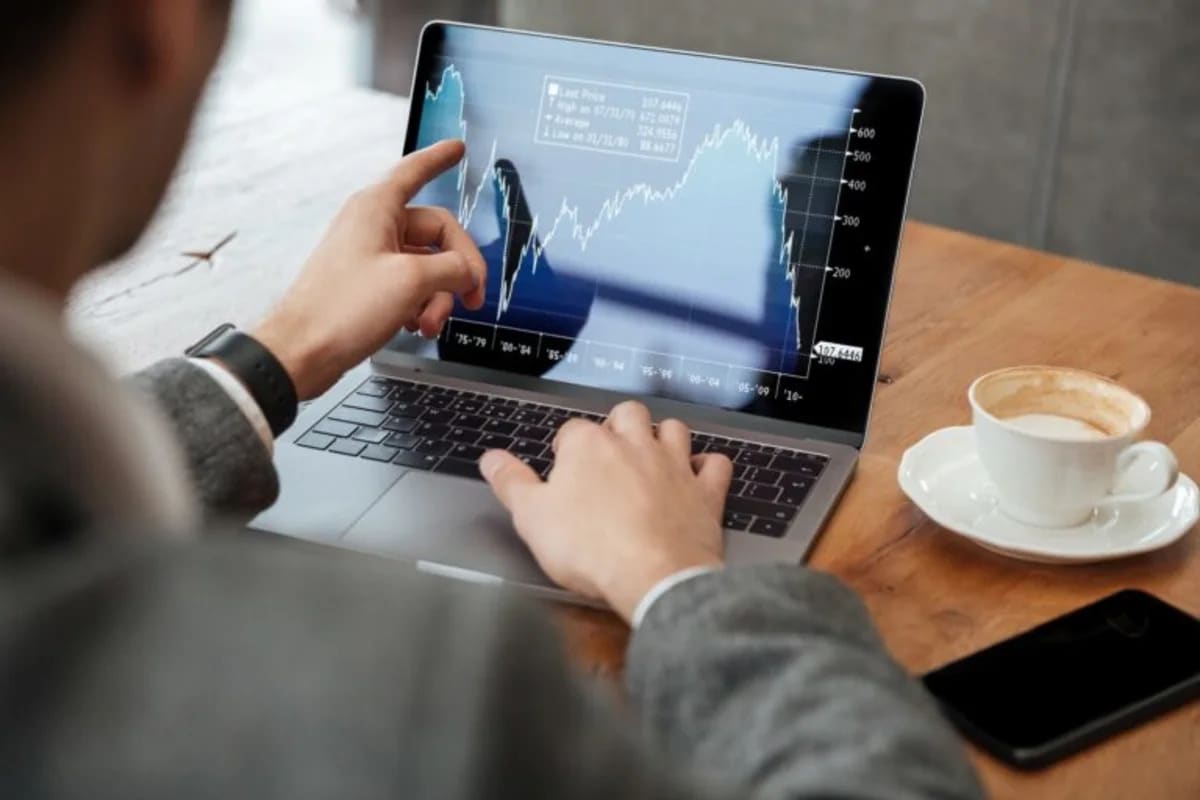 IPG Photonics (IPG): Could a Manufacturing Recovery Spark a Stock Rebound?