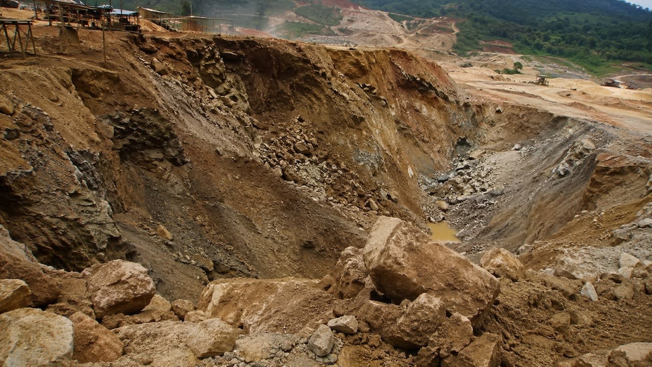 Collapse At Illegal Gold Mine Kills At Least 13 In Colombia