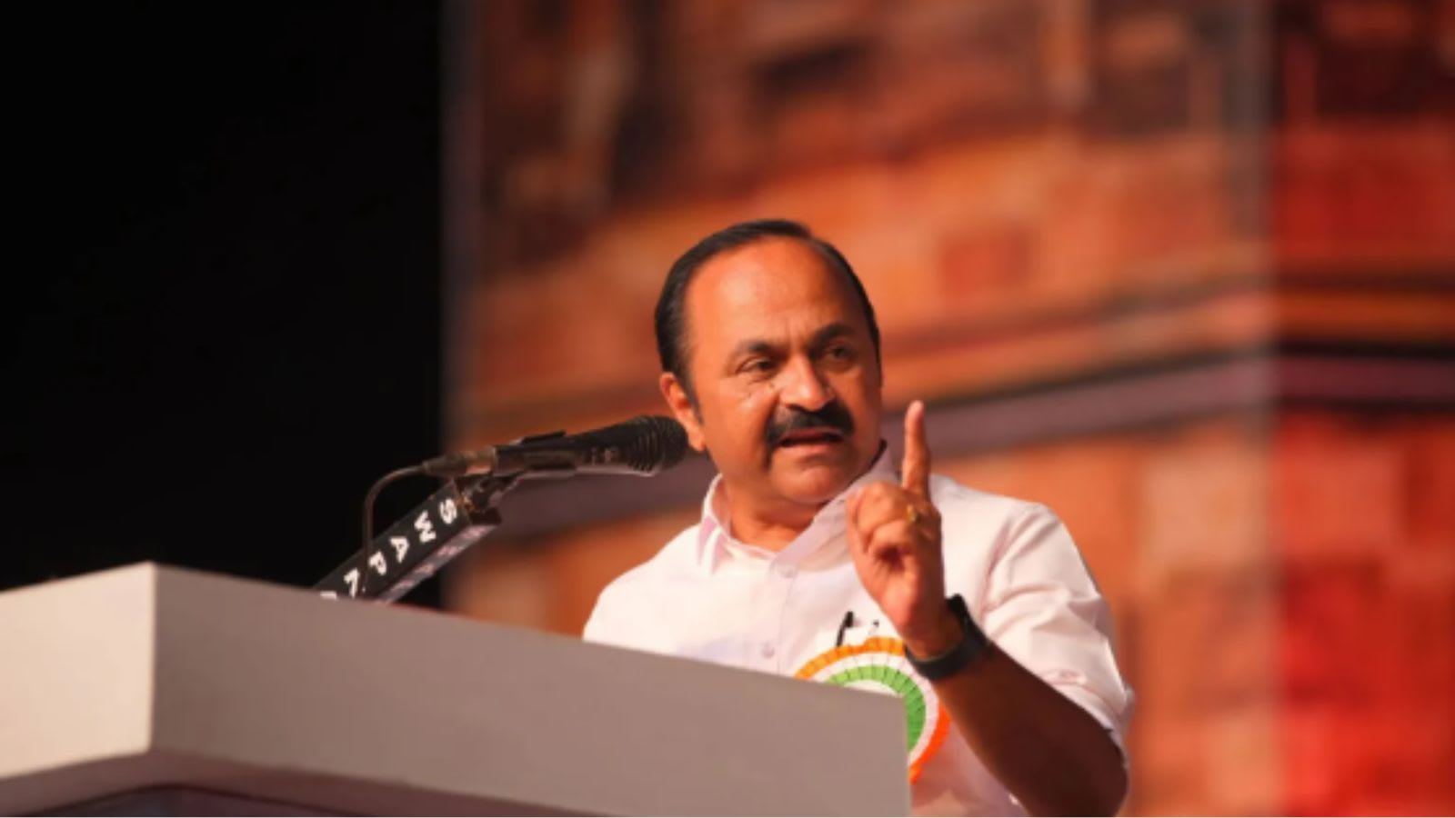 Satheesan seeks state-specific premiums for Ayushman scheme, curbs on offshore mining