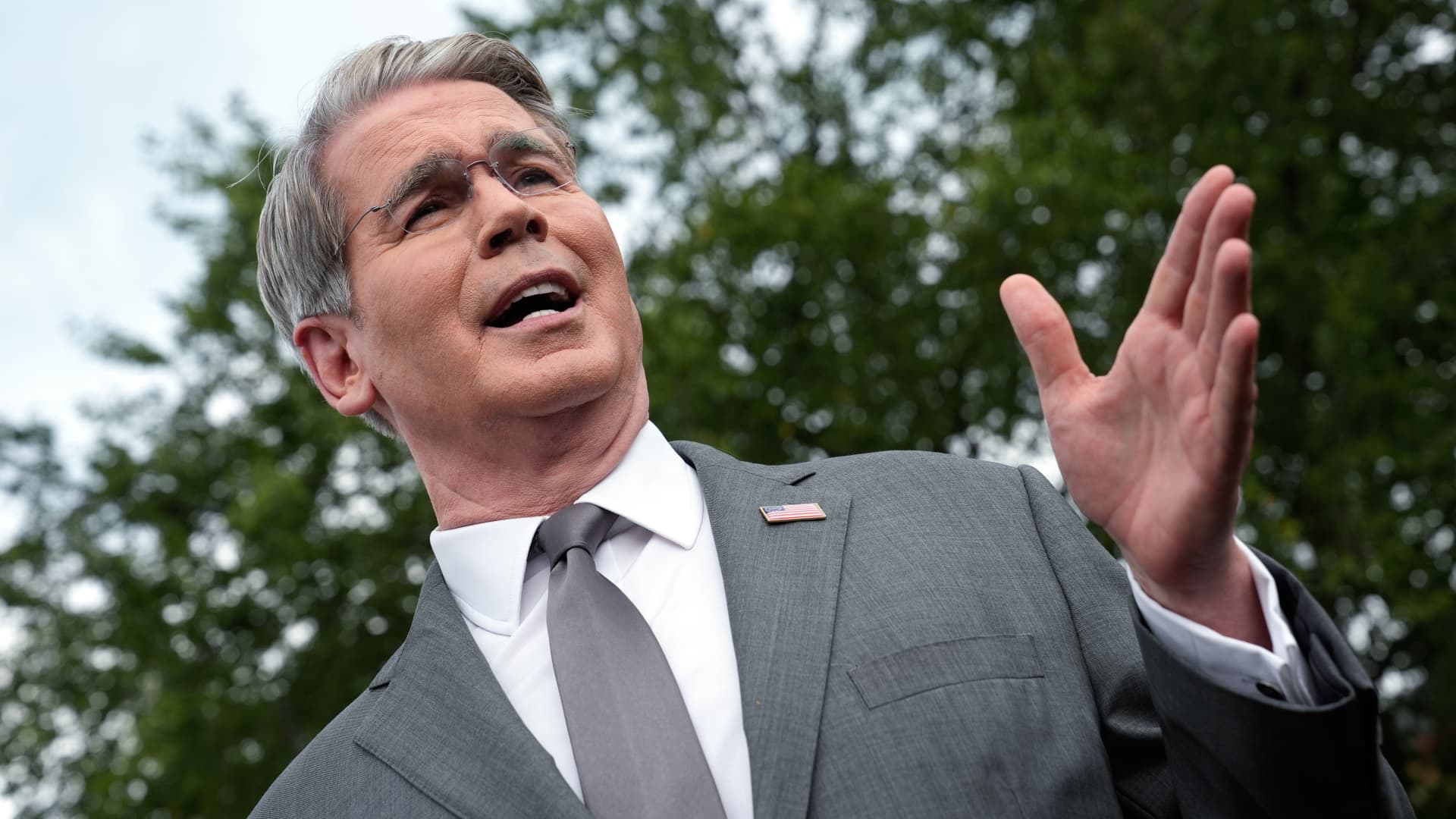 Bessent's efforts in the Treasury market so far haven't worked. Here's what else he can try