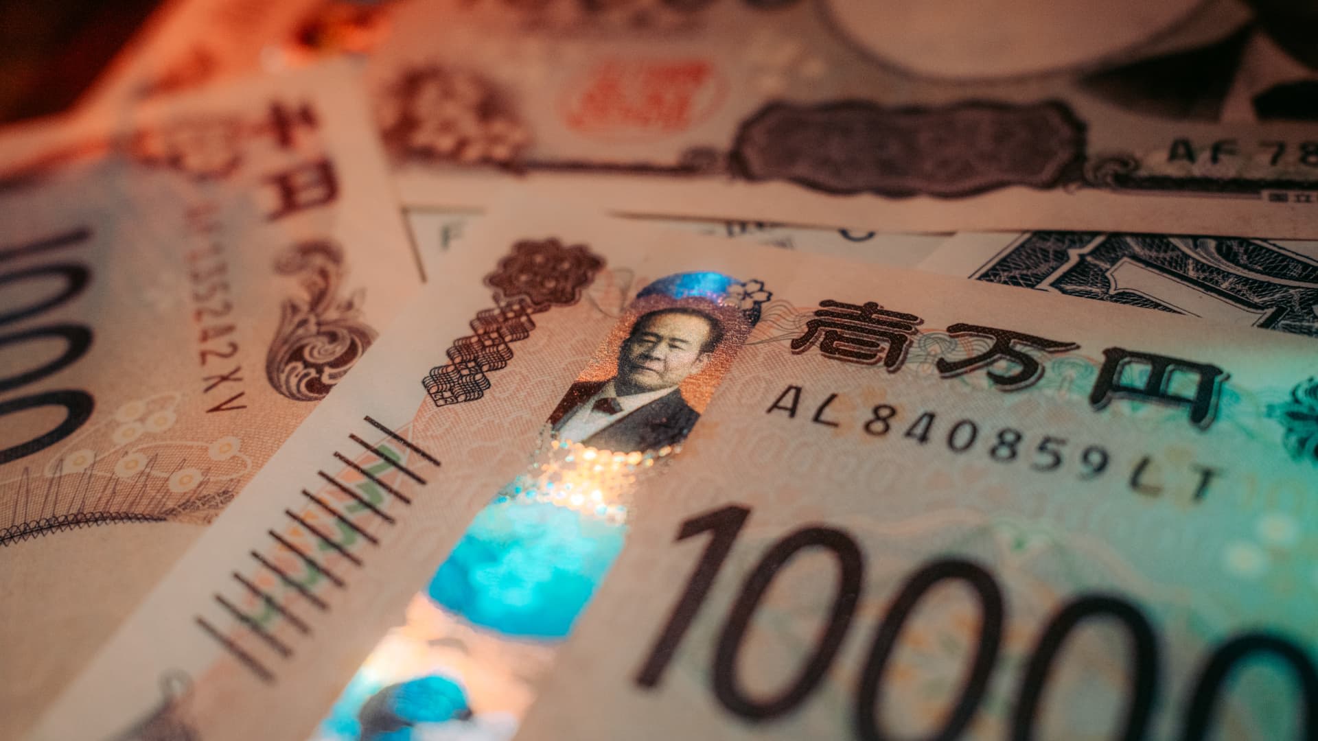 Japan's historic yen intervention has ‘turbo-charged’ the carry trade