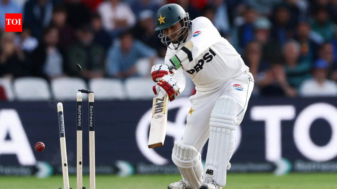 'Pakistan a poor side': Former England great delivers blunt verdict