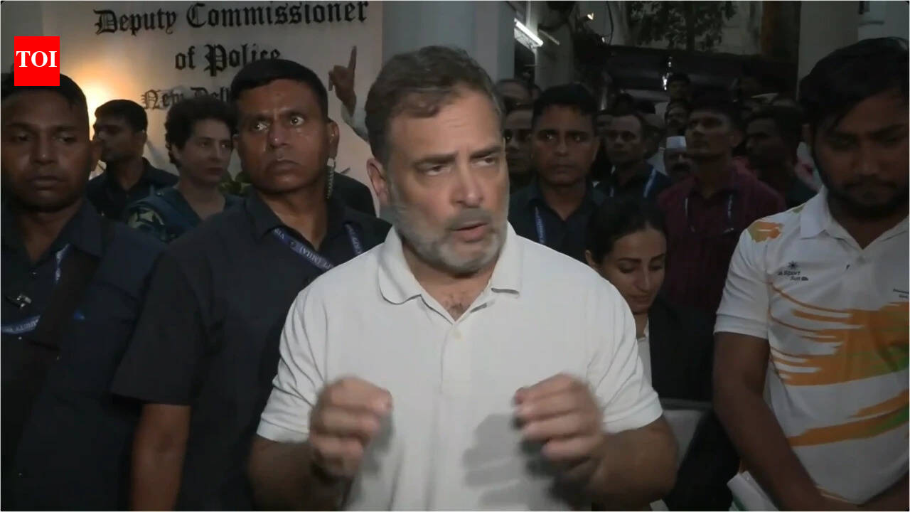 'FIR only after Shah's OK': Rahul on case lodged over protester's pellet injury