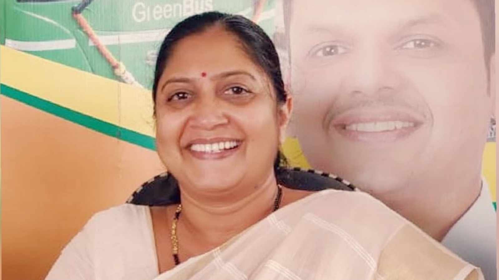 Nagpur mayor seeks inquiry after only two stanzas of Vande Mataram sung at meeting
