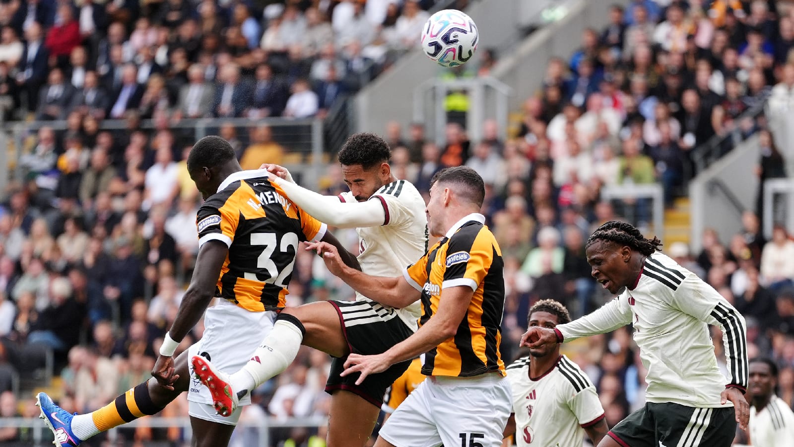Premier League: Manchester United shocked 2-0 by Hull City