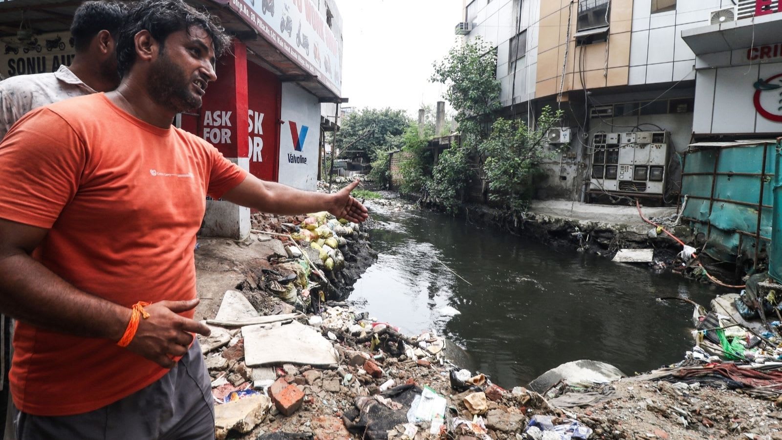 Teen untraced 2 days falling into drain, junior MCD officials suspended