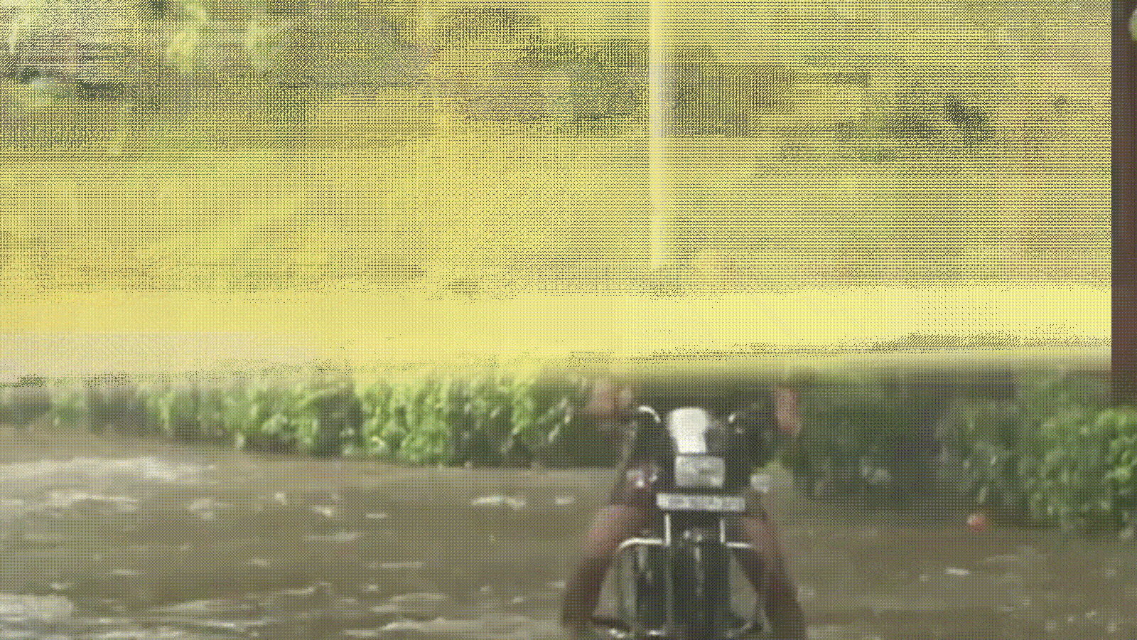 Delhi NCR weather LIVE: IMD issues red alert as heavy showers lash capital for 2nd day