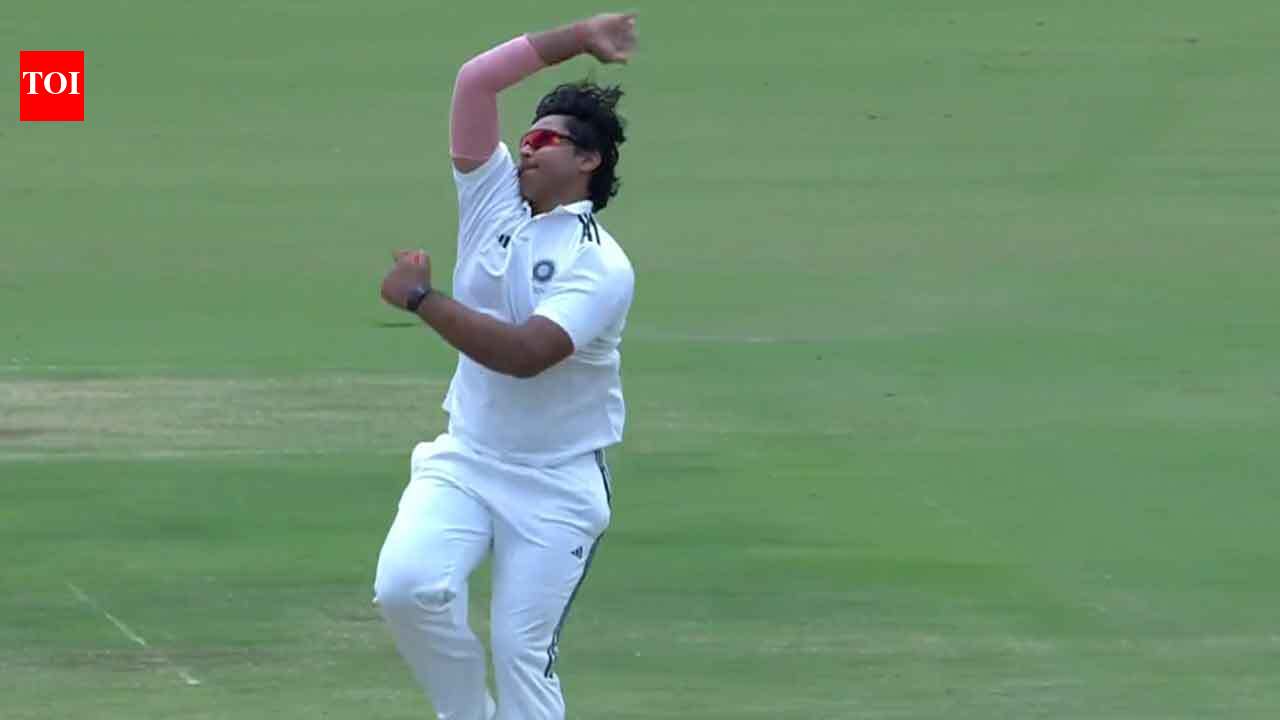 Vaibhav Sooryavanshi hits back with 2 wickets in 4 balls in Duleep Trophy - WATCH