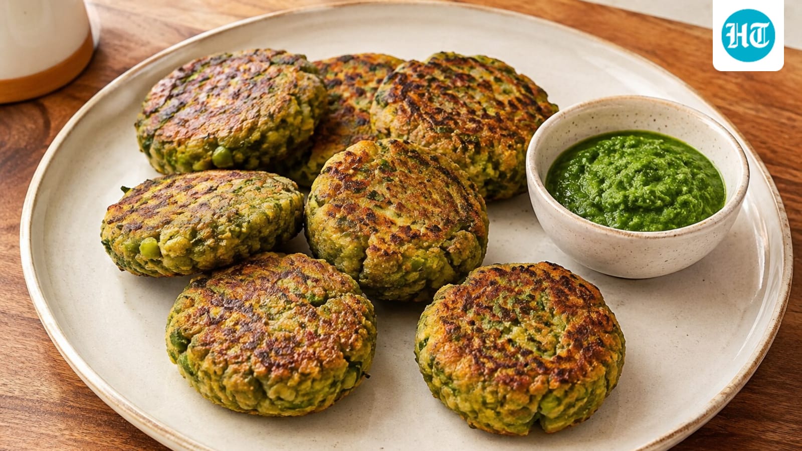 Craving a savoury teatime snack? Try this crispy hara bhara kebab during Shravan