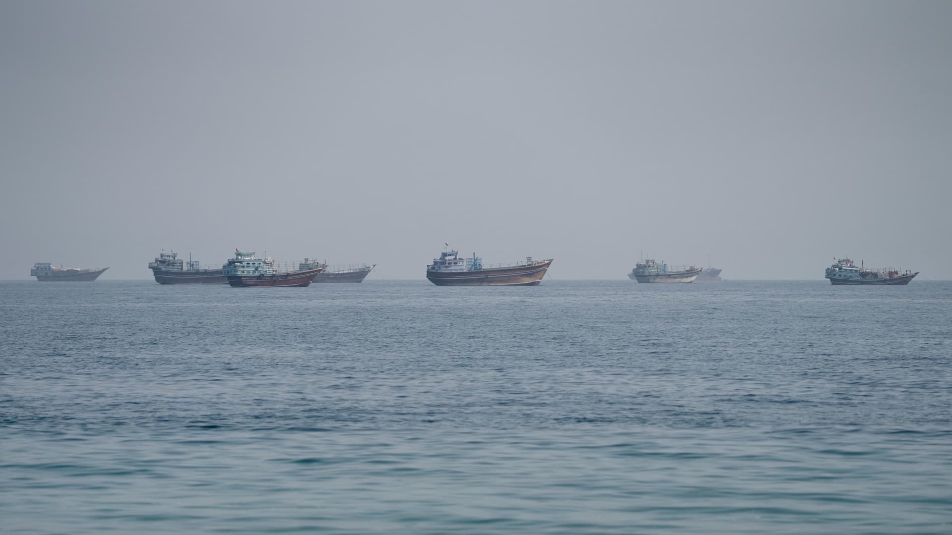 Iran and Oman discuss joint shipping route in Strait of Hormuz and mine clearing mission