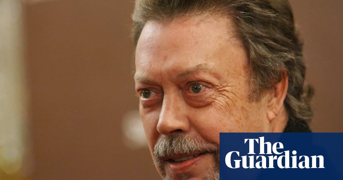 Tim Curry has died