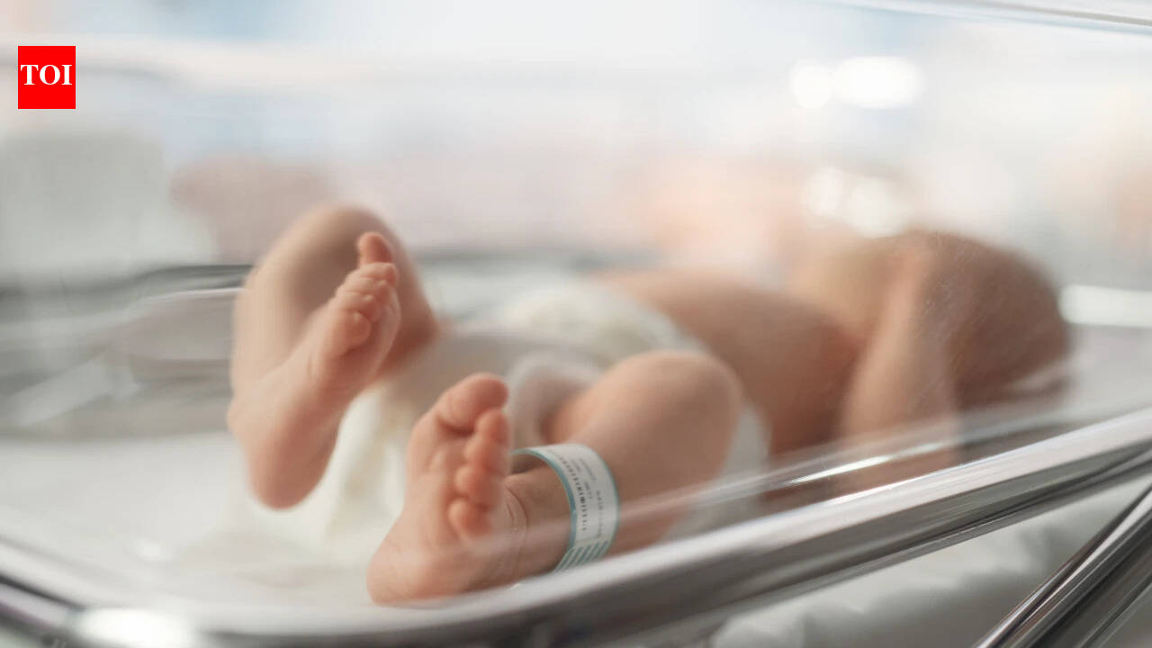 60 child deaths in 3 weeks, 10 in one day: Bengal hospital under scanner
