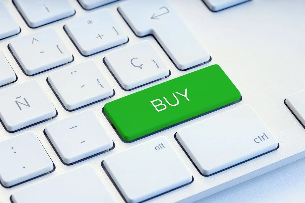 3 Stocks to Buy Now to Invest Like President Trump