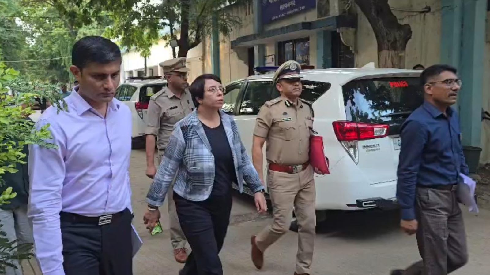 4 more arrested in Bhavnagar hooch tragedy