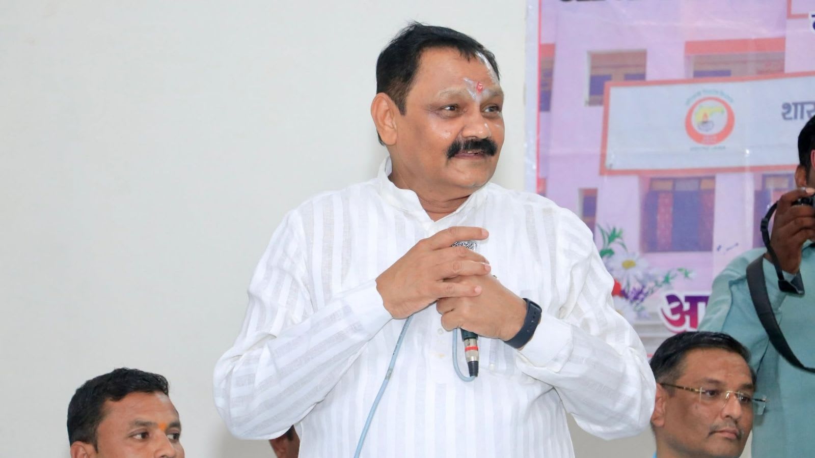 Maharashtra minister Uike says tribal students’ demands will be met on Day 15 of stir