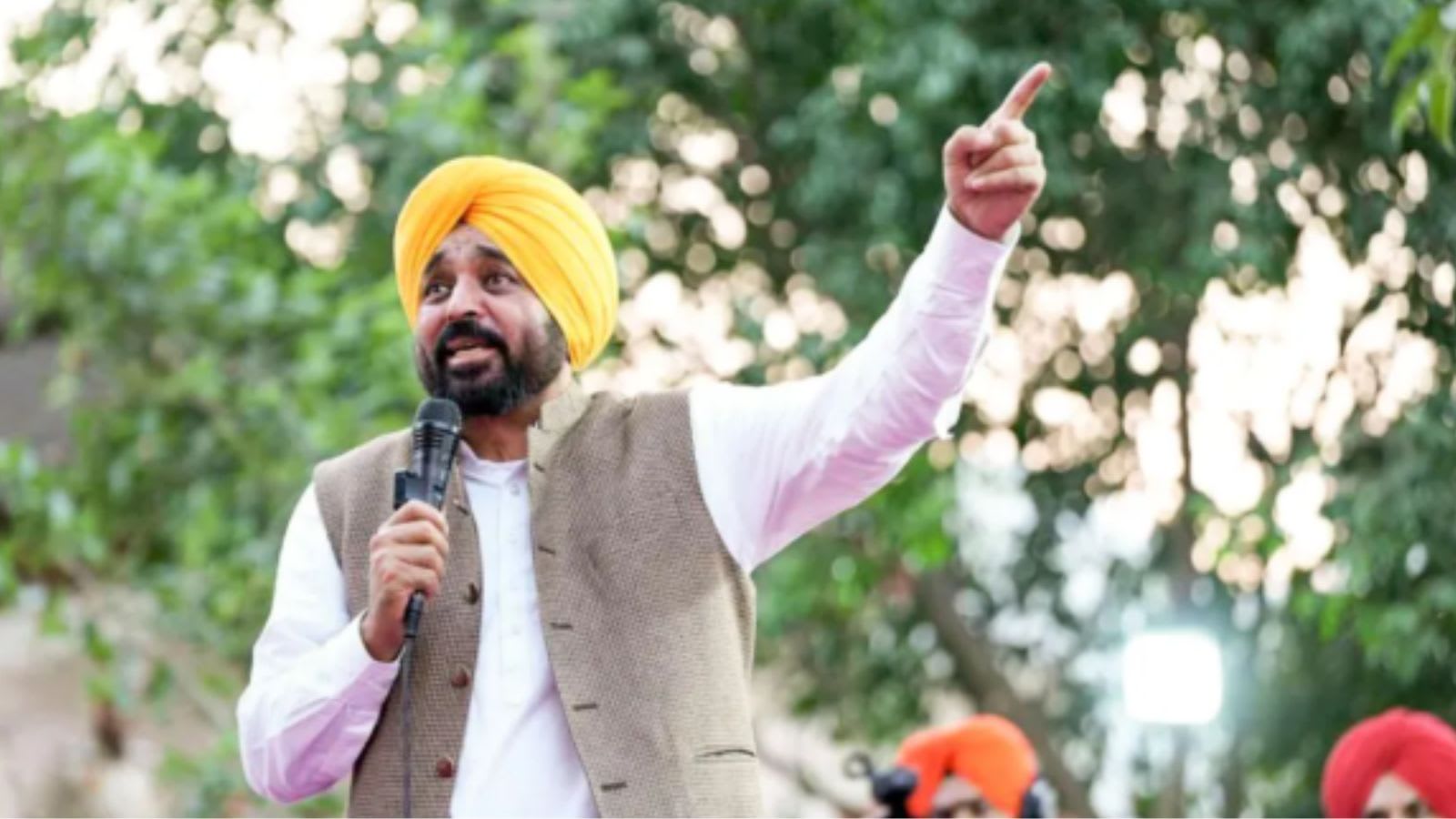 Punjab government moves to act against employees absent during Maha Hartal