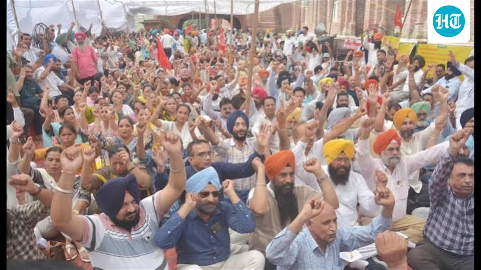 Key employee union leader shifted out of Punjab civil secretariat