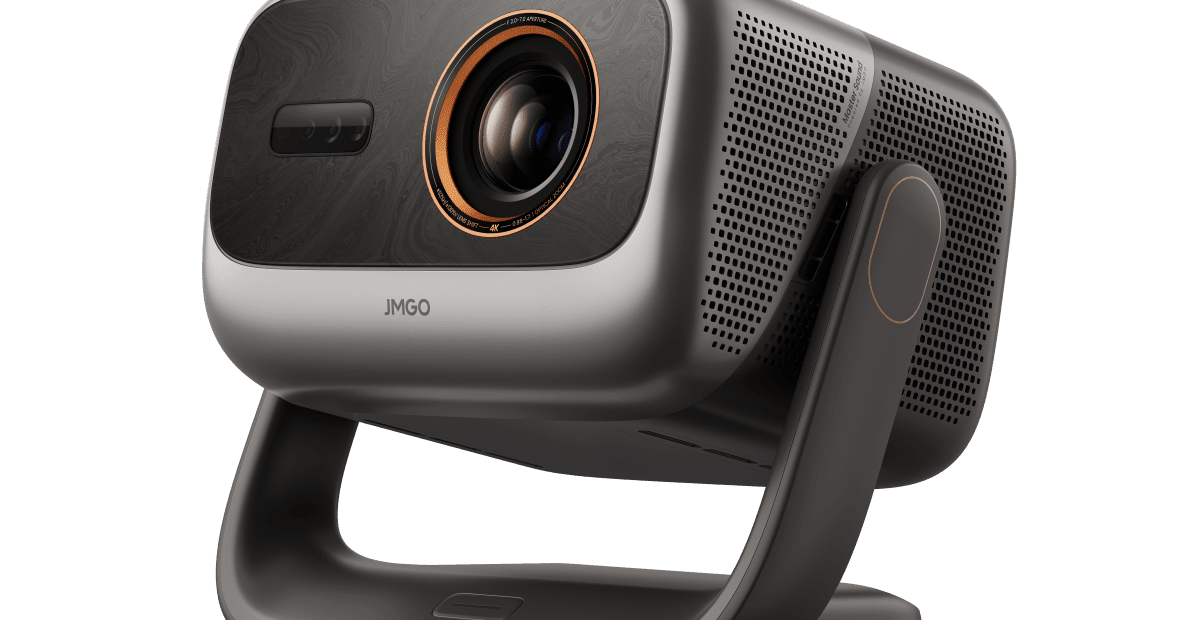 JMGO’s very bright all-in-one projector looks ideal for gamers and sports