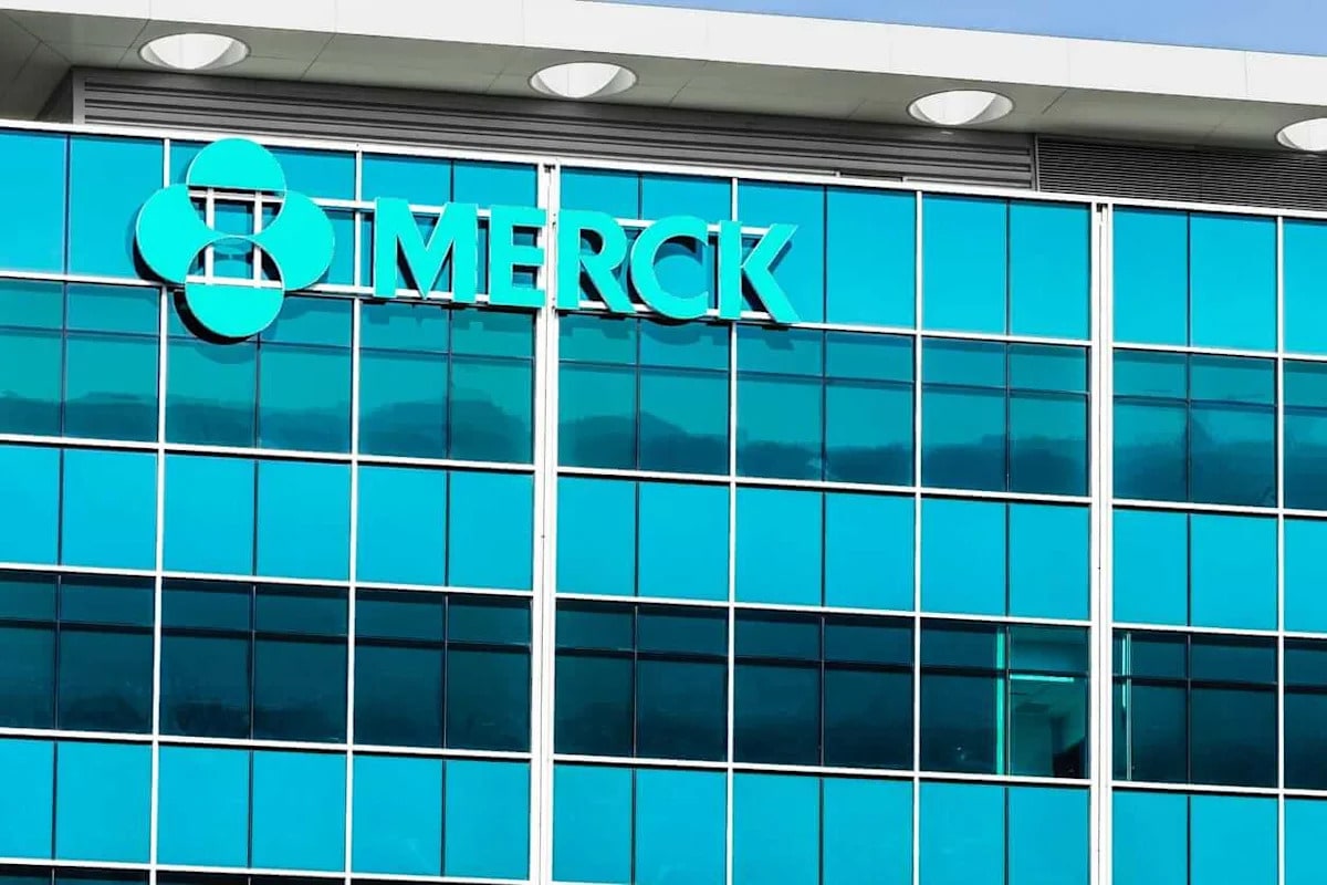Is Merck Stock Outperforming the Nasdaq?