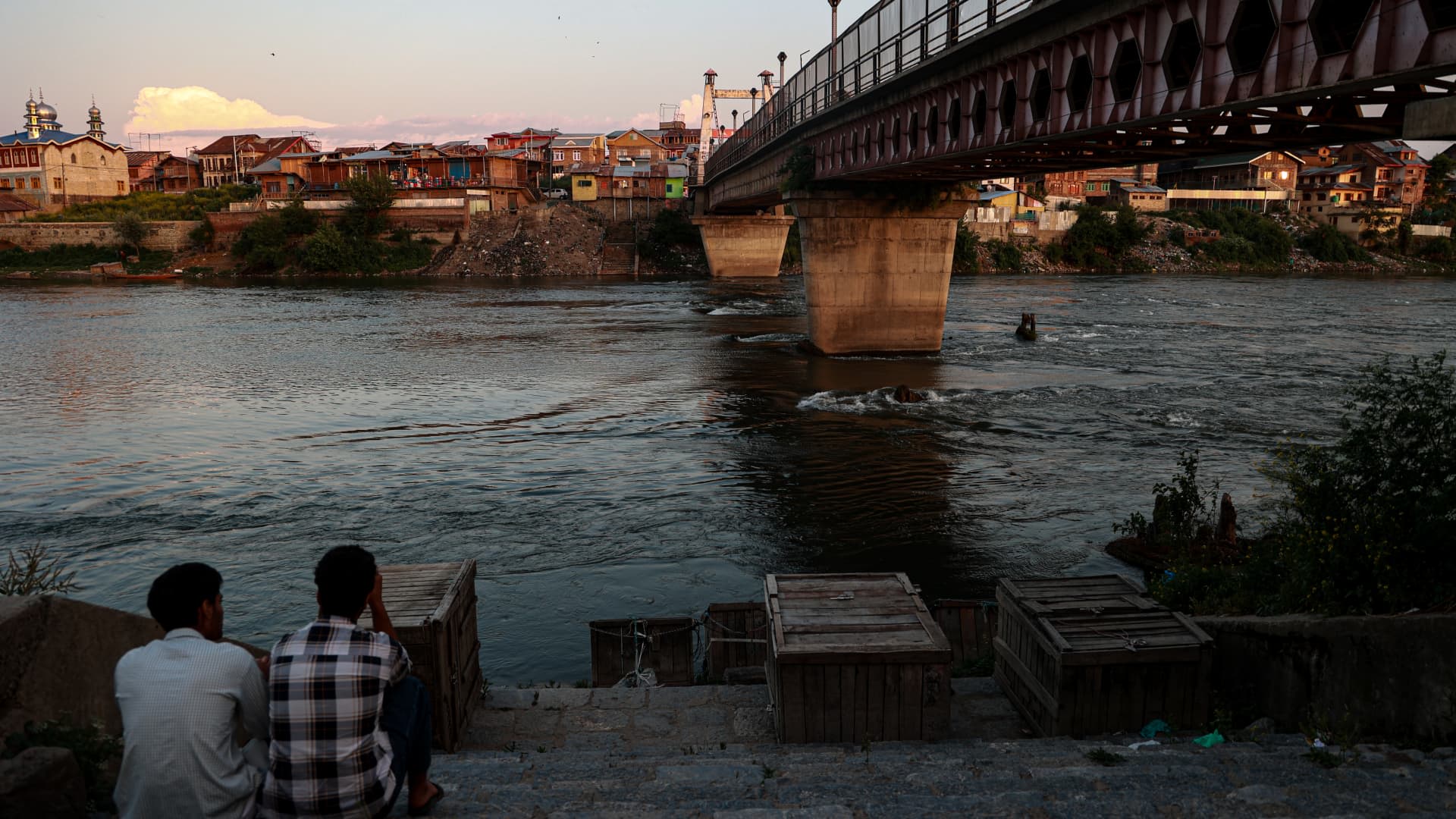India rejects court order to uphold decades-old water-sharing treaty with Pakistan