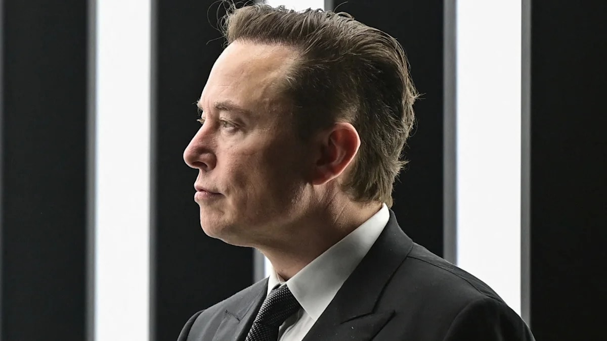 Remember Elon Musk’s warning that America will ‘1,000%’ go bankrupt? Well, US debt just soared through $40T