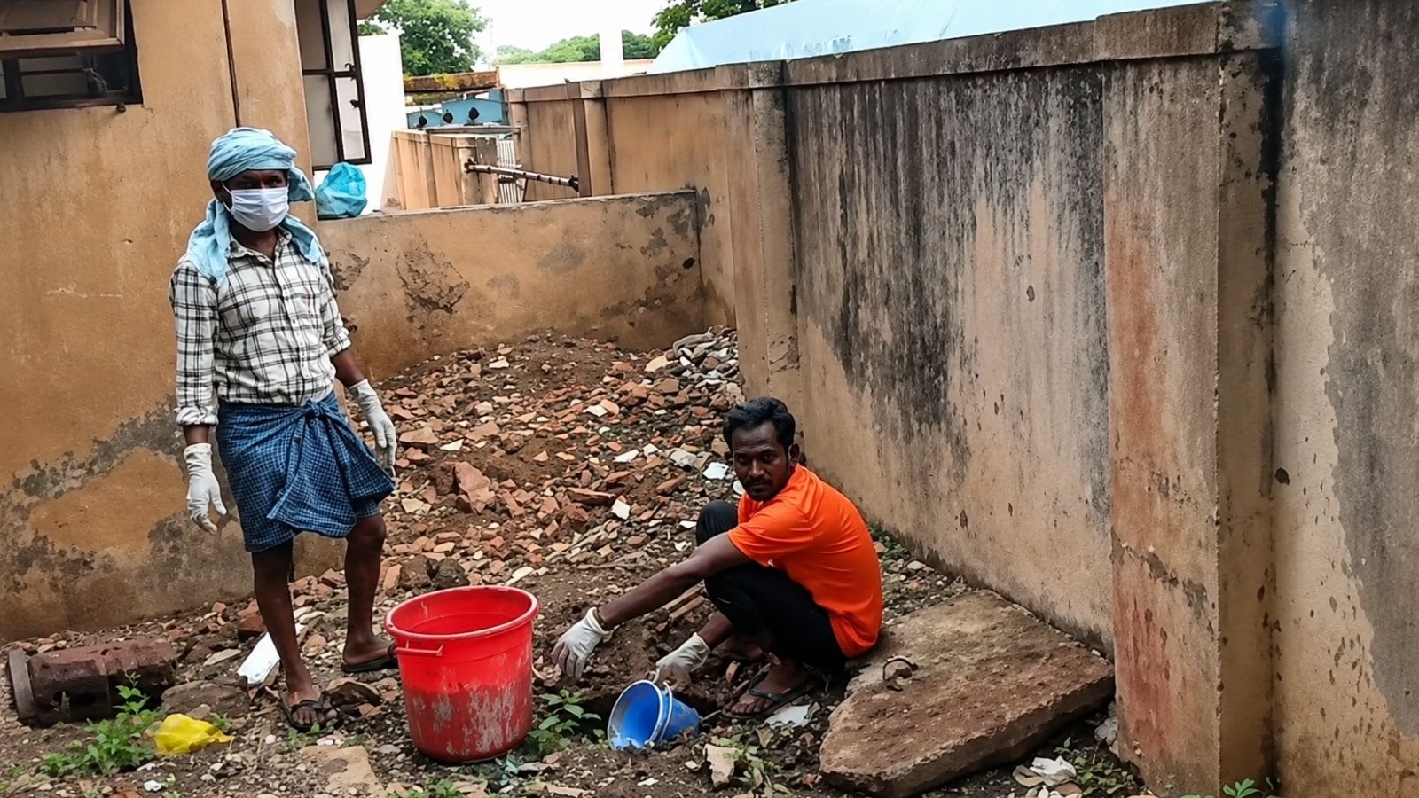 Patients asked to clean human waste: Karnataka doctor, nurse suspended