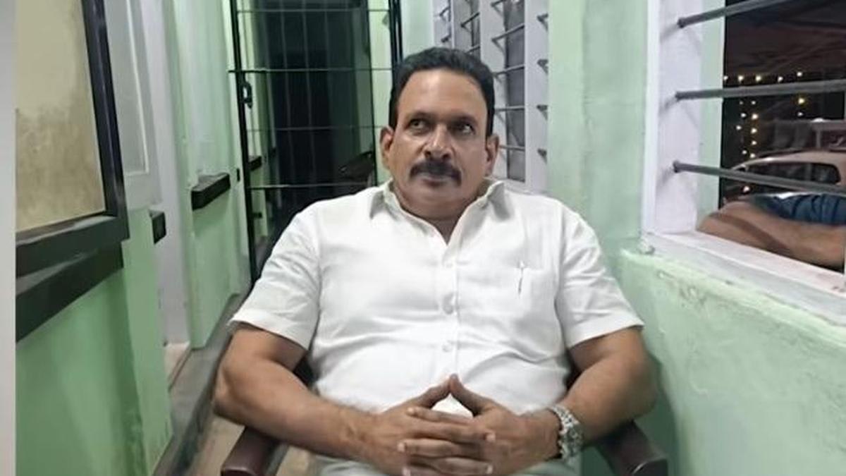 Waylaying of Keralam CM’s vehicle: police granted custody of Chenthi Anil