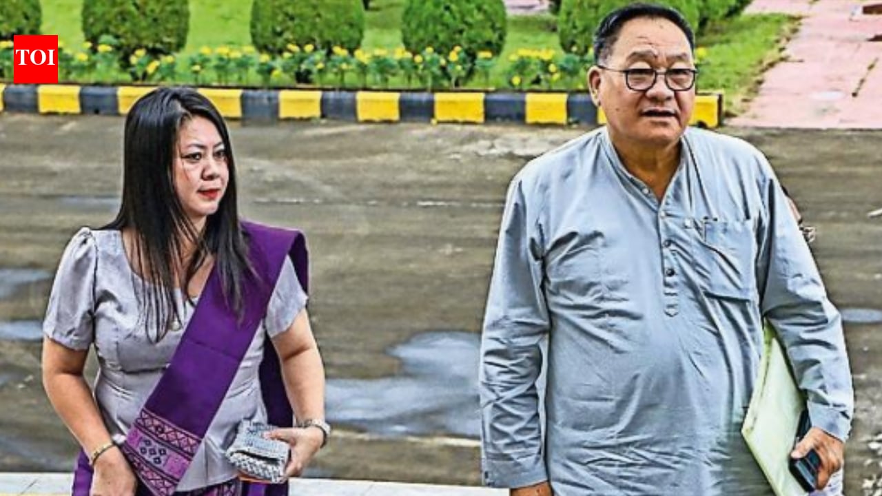 2 Kuki-Zo MLAs set foot in Imphal for 1st time in 3 years