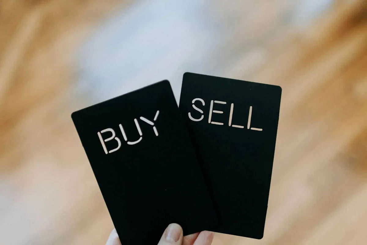1 Cheap Stock Under $10 for Aggressive Investors to Buy on the Dip