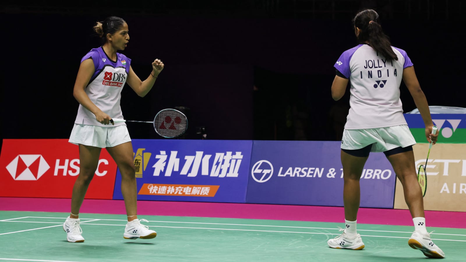 Treesa Jolly and Gayatri Gopichand on net play, smashes, mixing pace