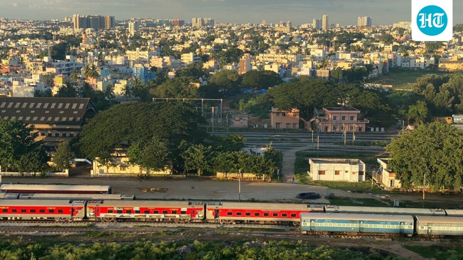 Bengaluru woman spends  ₹1.8 lakh in one month, asks ‘Is this normal?’