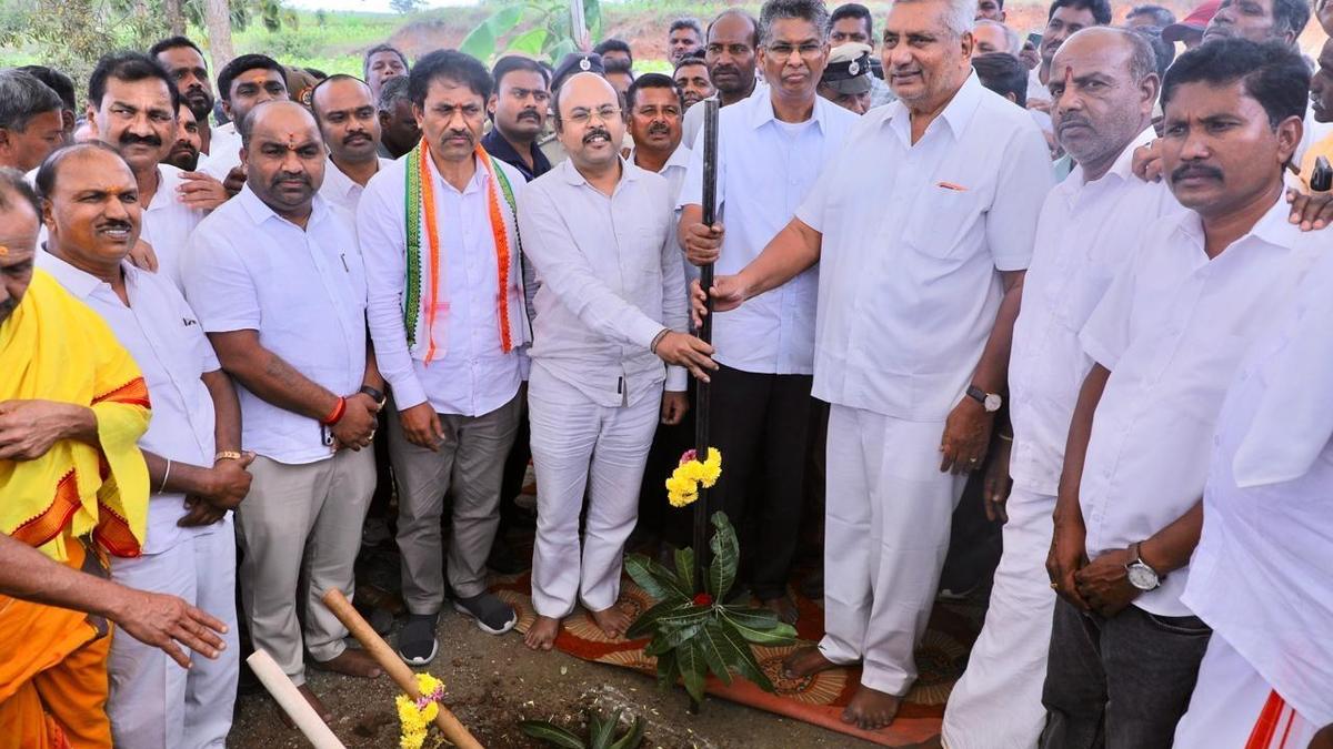 ₹56.5-crore road project to Sidilu Mallikarjuna Swamy Hill launched