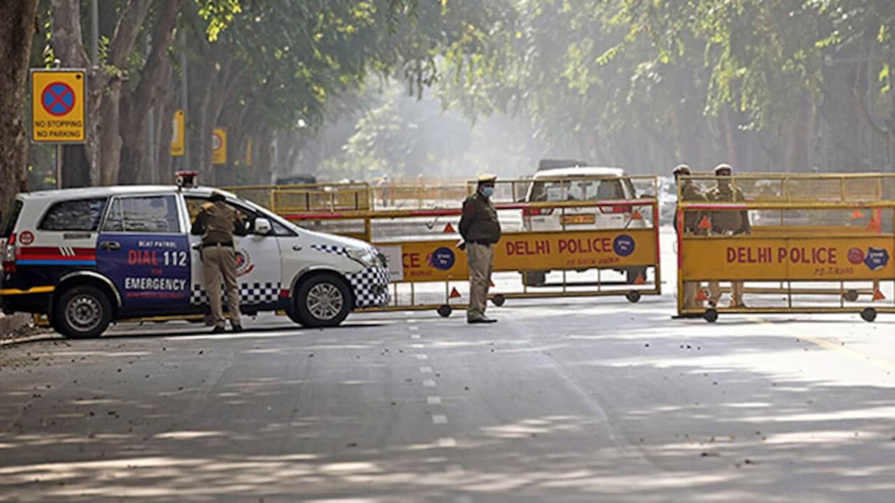 Class 9 Student Stabbed To Death In Delhi Over Girl, 3 Arrested